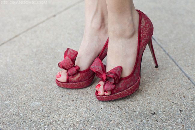 lady,in,red,dress,rosette,taylor,flower,rose,roses,valentino,lace,red,bow,pumps,iconic,kate,spade,kendra,scott,selma,earrings,burberry,honey,trench,black,velvet,fashion,style,outfit,of,the,day,yves,saint,laurent,glossy,lip,stain