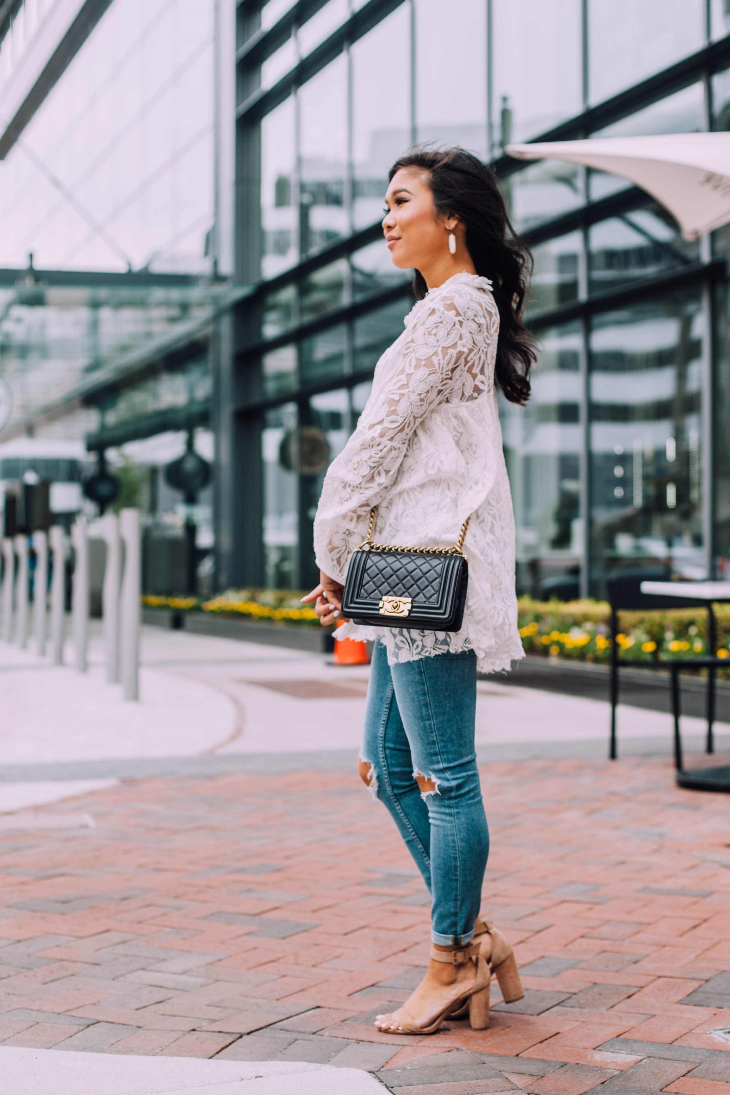 COLOR & CHIC | White Lace Tunic, Light Blue Distressed Jeans and Small Chanel Boy Bag