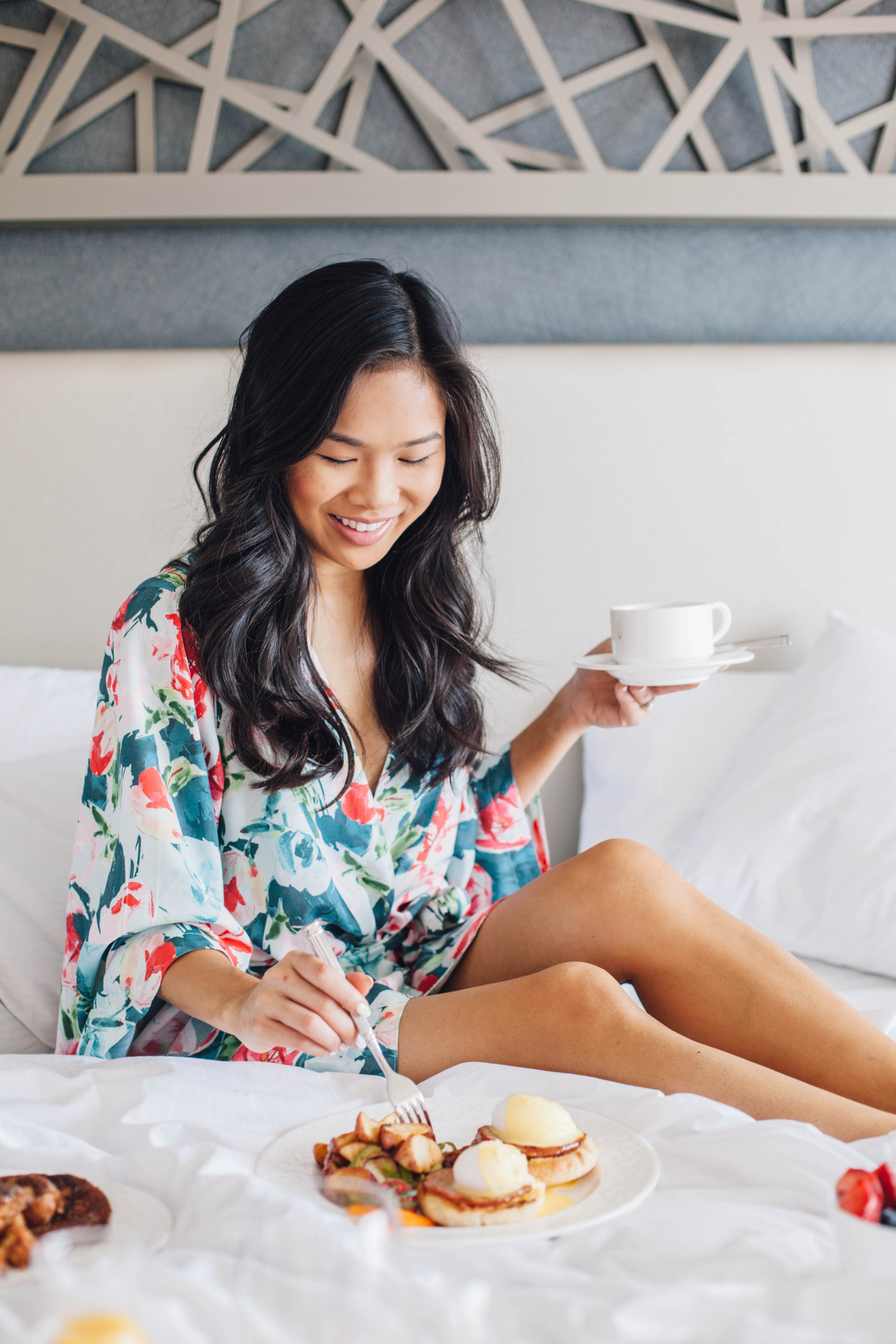 COLOR & CHIC | A staycation at Hilton Norfolk The Main - breakfast in bed wearing a plum pretty sugar robe