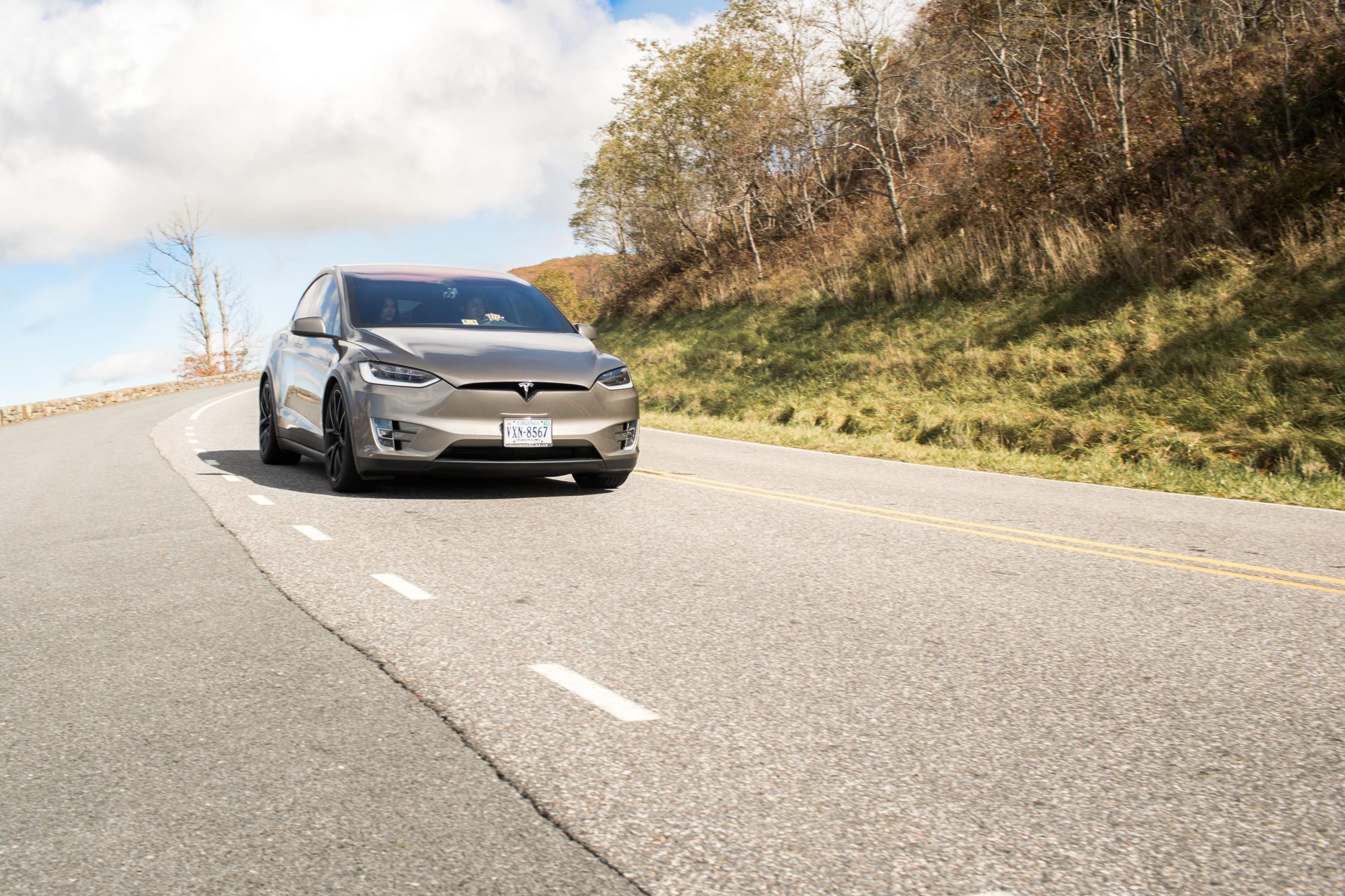 Driving a Tesla Model X into the Virginia Mountains and Shenandoah National Park