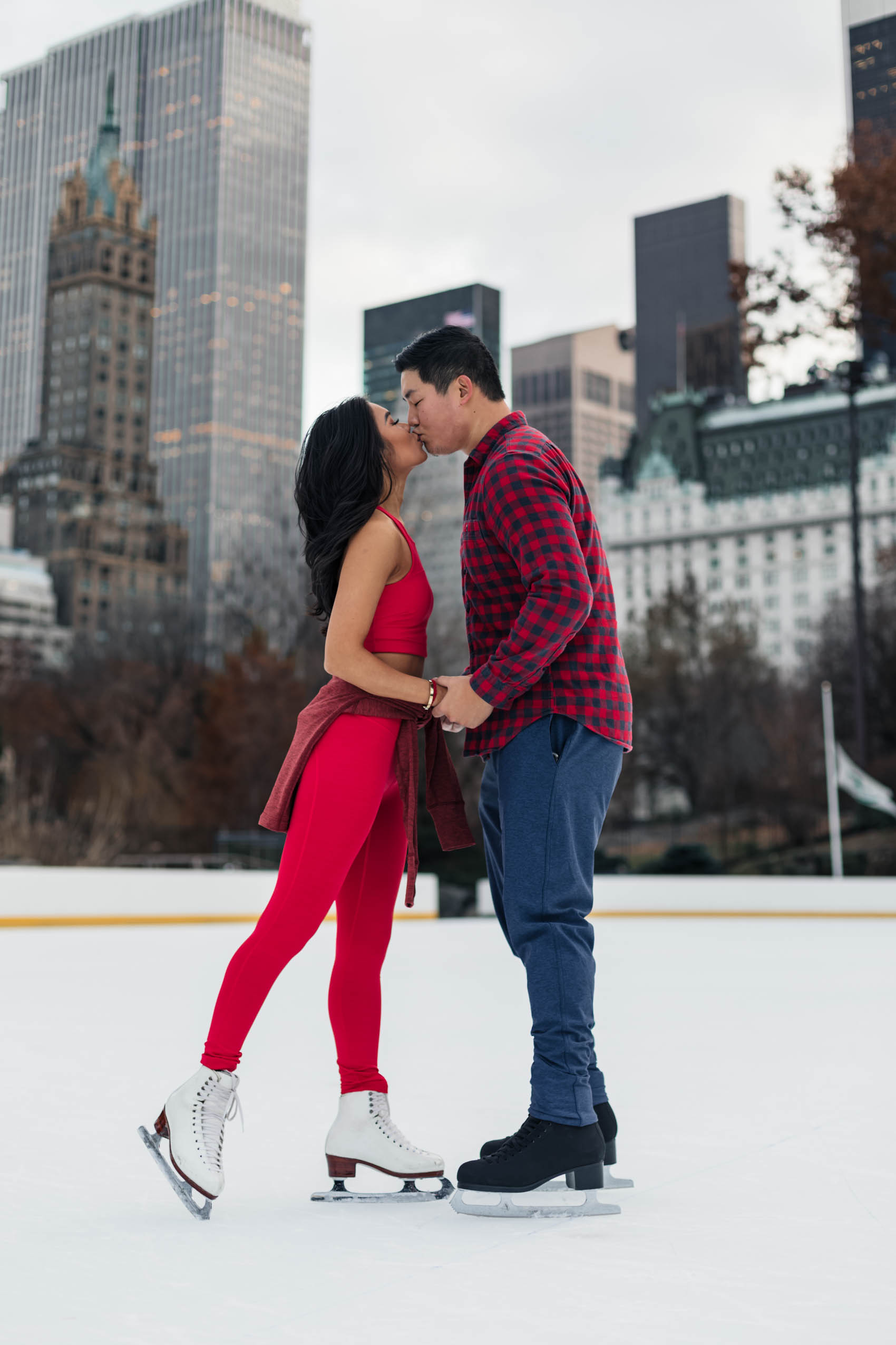 New York City Travel Guide: Blogger Hoang-Kim & Jonathan go ice skating at Wollman Rink in Central Park