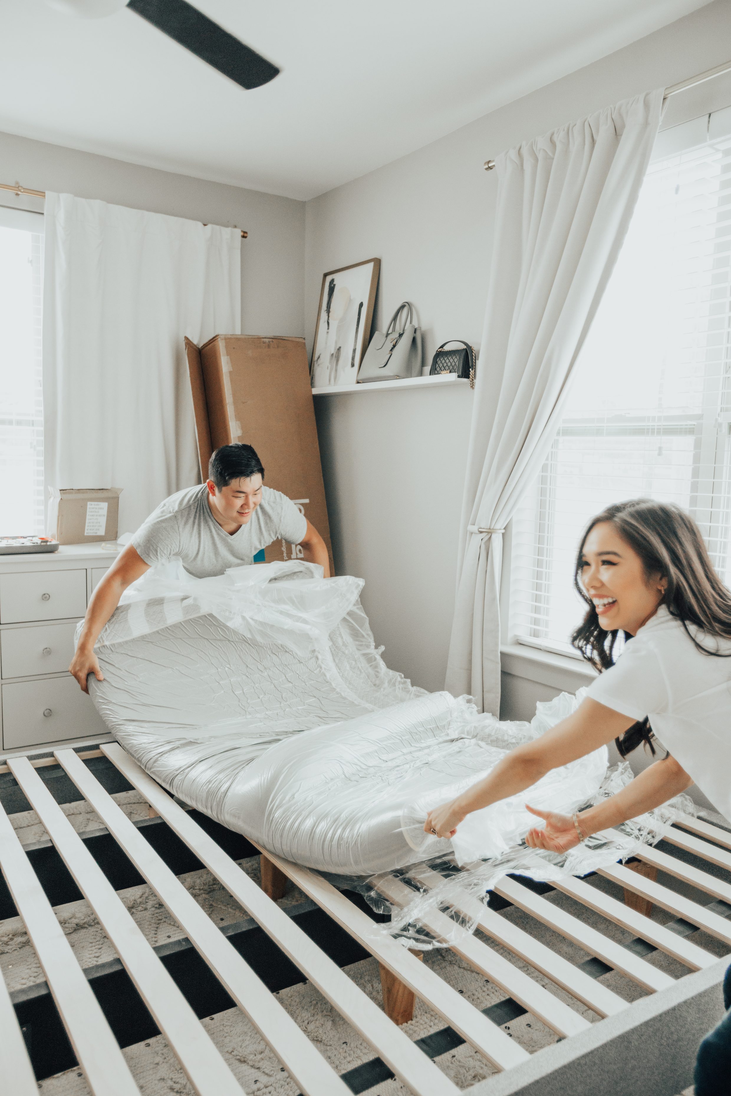 Why buying a mattress online is better - Leesa mattress review