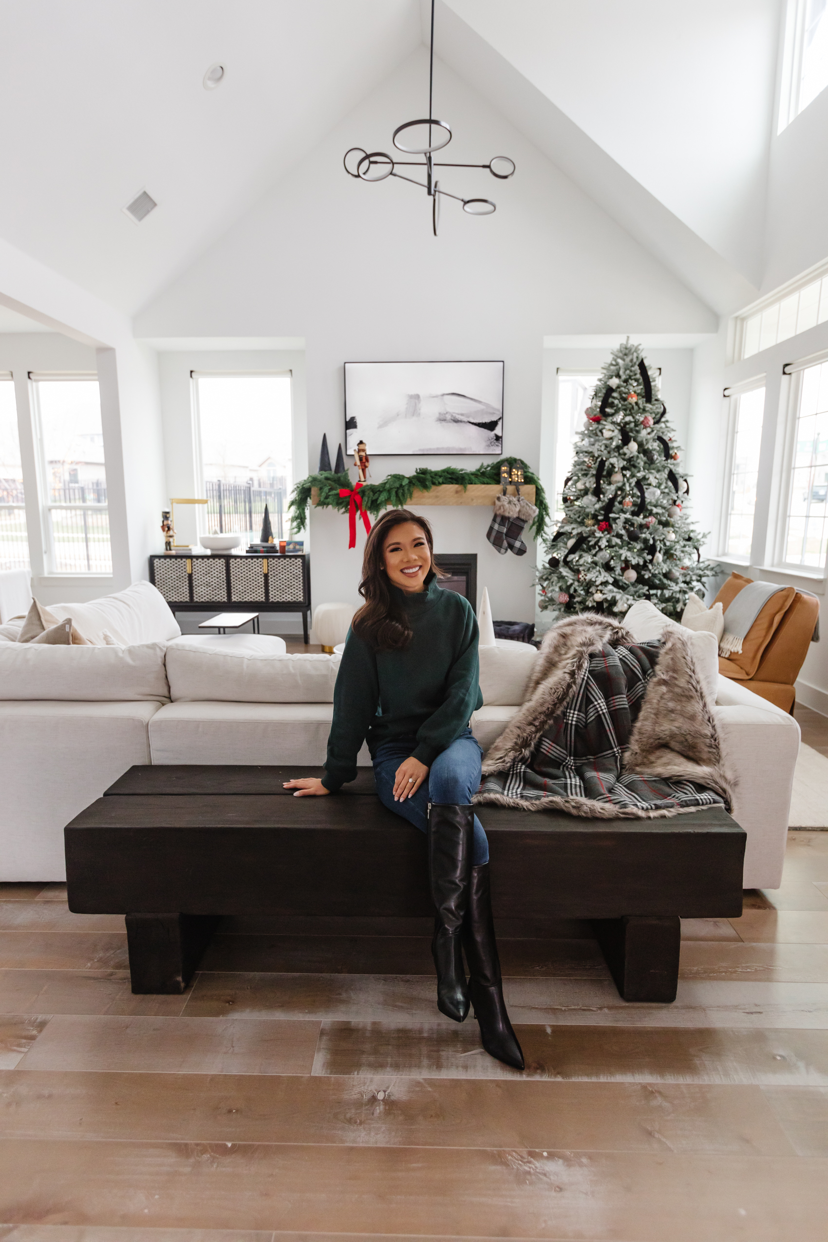 Color & Chic blogger Hoang-Kim Cung at home sharing the best Black Friday and Cyber Monday deals