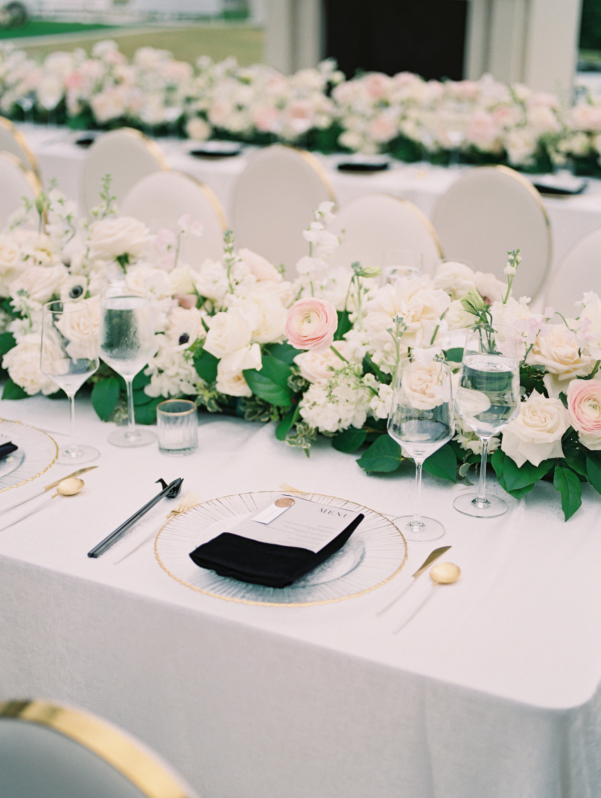 Modern, timeless wedding reception seating for blogger Hoang-Kim Cung at The Hillside Estate in Dallas, TX